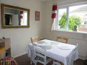 3 Bedroom Semi-Detac...