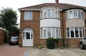 3 Bedroom Semi-Detac...
