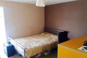 2 Bedroom Flat