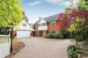 6 bedroom Detached for sale