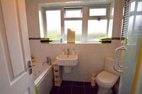 3 Bedroom Semi-Detac...