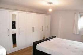 1 Bedroom Flat