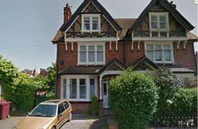 8 Bedroom Semi-Detac...