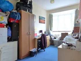 2 Bedroom Flat