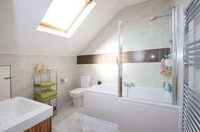 4 Bedroom Semi-Detac...