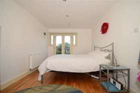 4 Bedroom Terraced