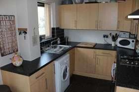 3 Bedroom Semi-Detac...