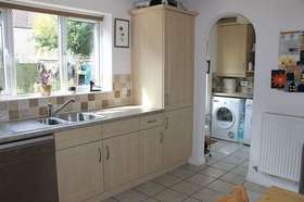 4&nbsp;Bedroom&nbsp;Semi-Detac...