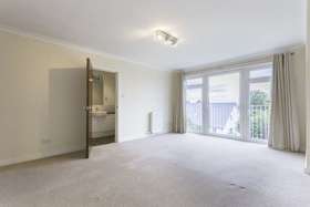5 Bedroom Detached