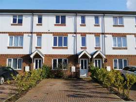 4 Bedroom Town House