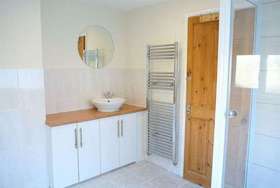 4 Bedroom Semi-Detac...