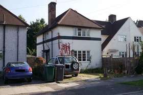 3 Bedroom End of Ter...