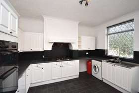 3 bedroom Terraced for sale