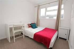 Bracknell Easthampstead, RG12...
