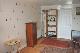 1 Bedroom Flat
