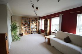 4 Bedroom Semi-Detac...