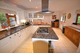 5 Bedroom Detached