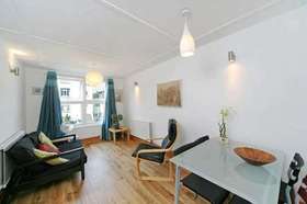 1 Bedroom Ground Fla...