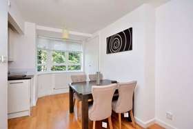 2 Bedroom Flat