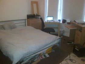 5 Bedroom House Shar...