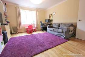 1 Bedroom Flat
