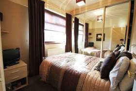 3 Bedroom Semi-Detac...