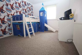 4 Bedroom Terraced