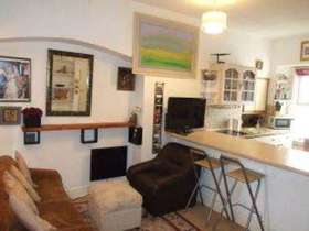 2 Bedroom Flat