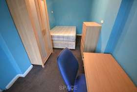 1 Bedroom House Shar...