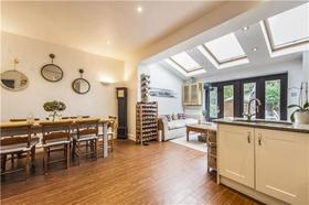 4 Bedroom Terraced