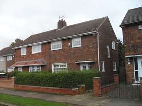 3 bedroom Semi-Detached to rent