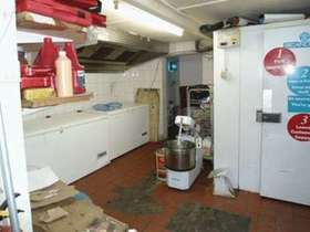 Ilford IG1 1NR  Ilford, IG1 1N...