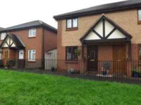 2 Bedroom End of Ter...