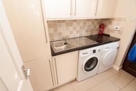 5 Bedroom Detached