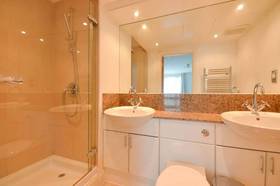 2 Bedroom Flat