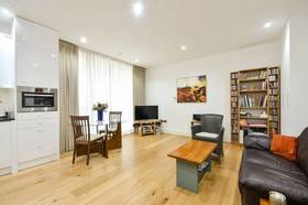 1 Bedroom Flat