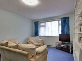 2 Bedroom Flat