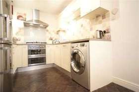 4 Bedroom End of Ter...