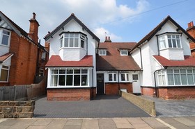 3 Bedroom Semi-Detac...