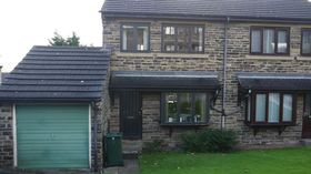 3 Bedroom Semi-Detac...