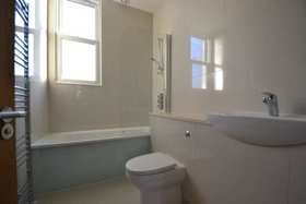 1 Bedroom Flat
