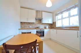 1 Bedroom Flat