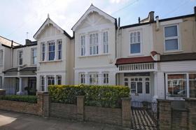 4 Bedroom Terraced