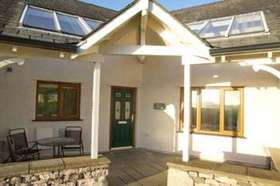 3 Bedroom End of Ter...