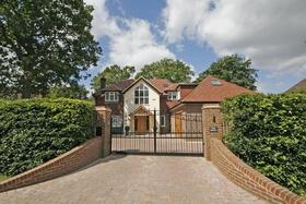 5 Bedroom Detached