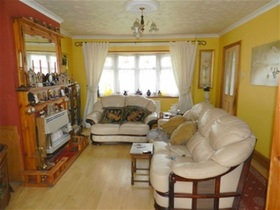 3 bedroom Terraced for sale