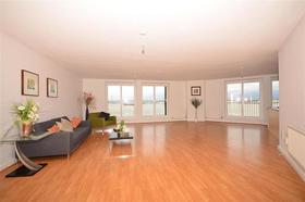 2 Bedroom Apartment