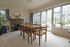 5 Bedroom Detached