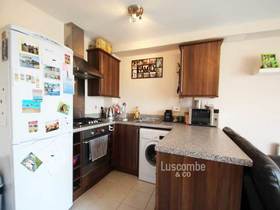 2 Bedroom Flat