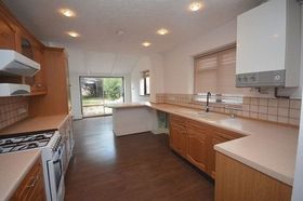 4 Bedroom Terraced